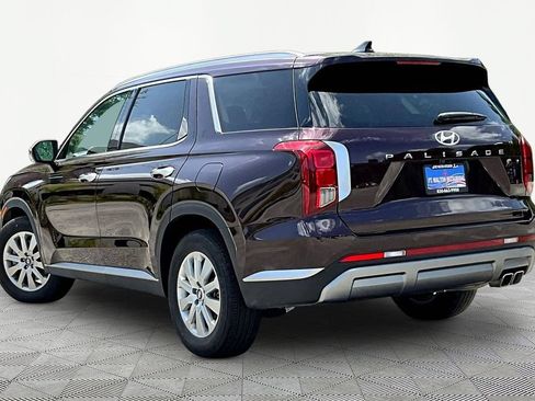 Used 2024 Hyundai Palisade SEL FWD image 5