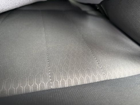 Used 2017 RAM 1500 Express image 5