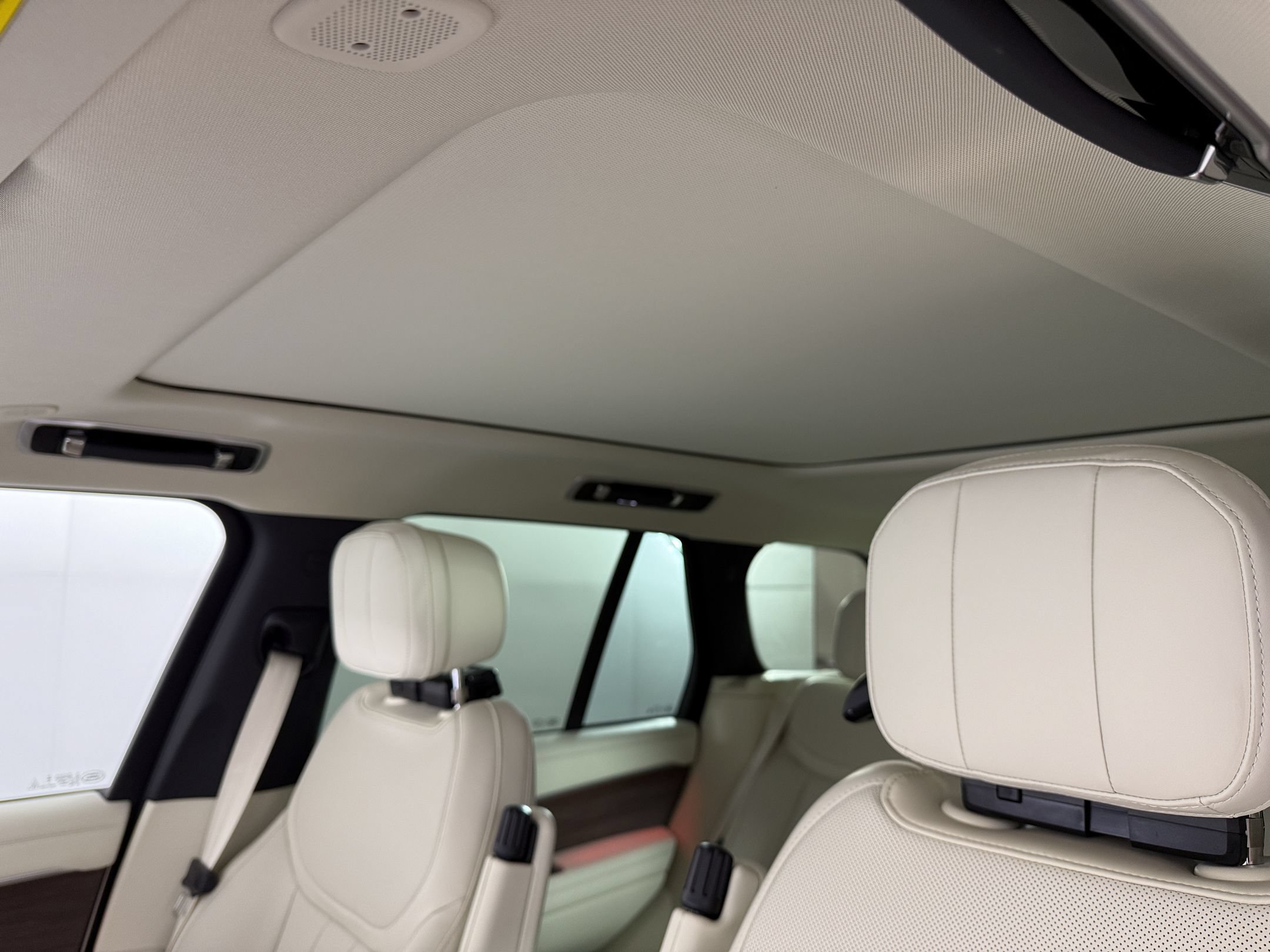 New 2027 Land Rover Range Rover SE AWD/4WD image 23