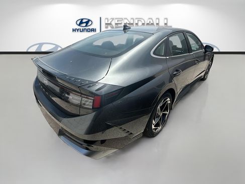 New 2026 Hyundai Sonata SEL FWD image 17