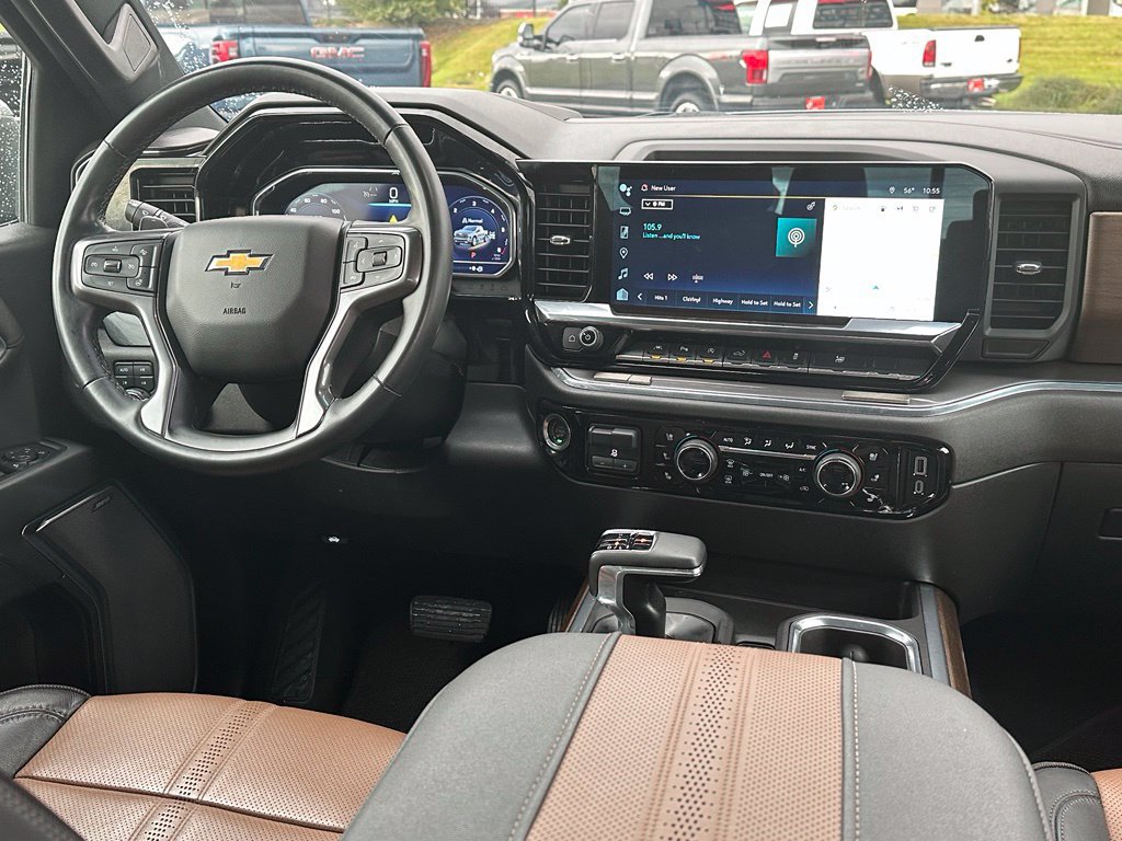 Certified 2023 Chevrolet Silverado 1500 High Country w/ Max Trailering Package AWD/4WD image 27