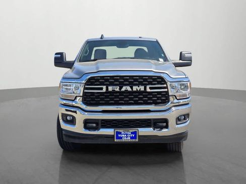 Used 2024 RAM 2500 Big Horn AWD/4WD image 2
