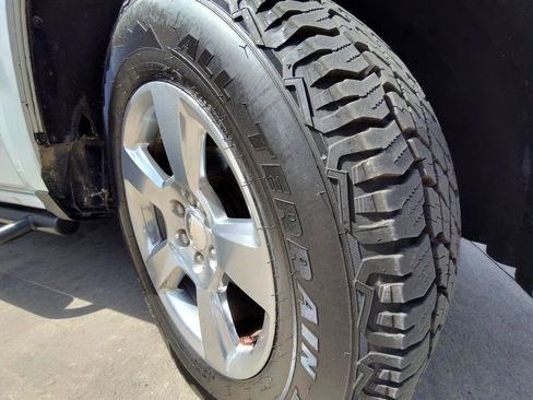 Used 2017 Chevrolet Silverado 1500 LT w/ All Star Edition image 41