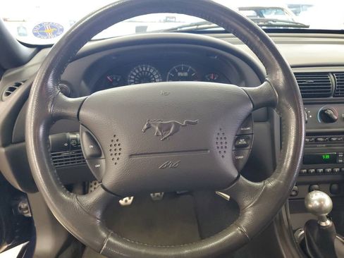 Used 2001 Ford Mustang GT image 18