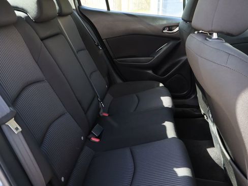 Used 2016 MAZDA MAZDA3 i Sport w/ Preferred Equipment Package image 25