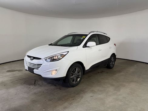 Used 2015 Hyundai Tucson SE AWD/4WD image 12