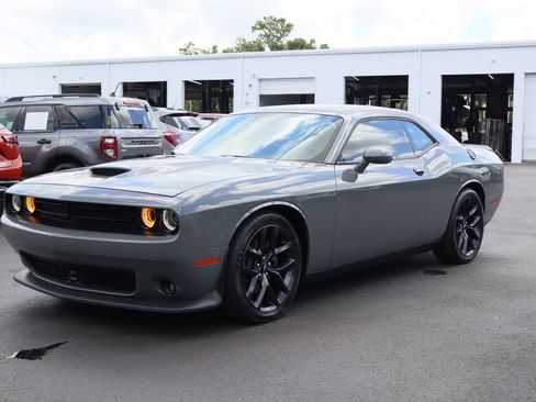 Used 2019 Dodge Challenger GT w/ Plus Package RWD image 5