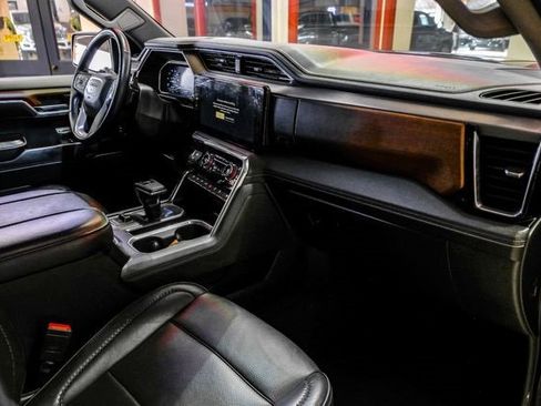 Used 2023 GMC Sierra 1500 Denali w/ Technology Package image 13