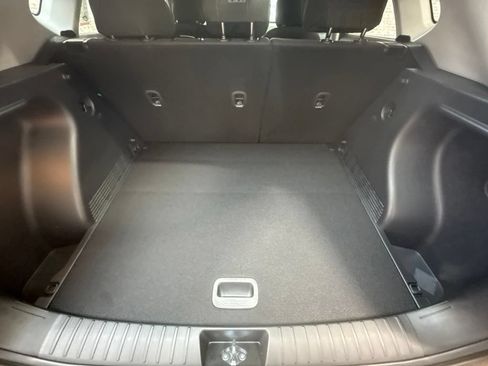 New 2027 Hyundai Kona SE FWD image 9