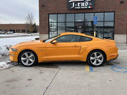Used 2019 Ford Mustang GT Premium image 10