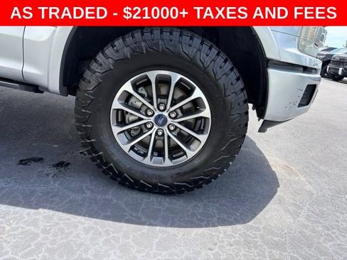 Used 2019 Ford F150 Lariat w/ Equipment Group 502A Luxury RWD image 8