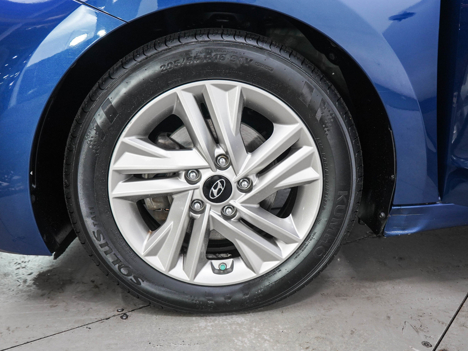 Used 2019 Hyundai Elantra SEL FWD image 27