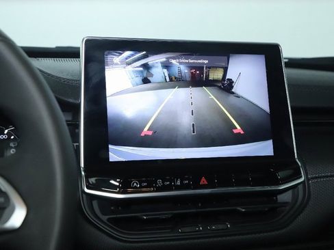 Used 2023 Jeep Compass Altitude image 29