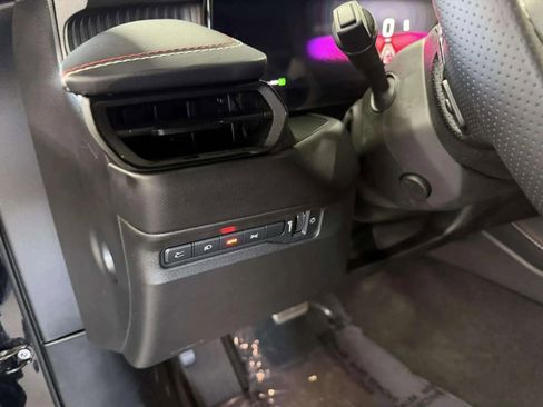 Used 2025 Dodge Charger Daytona Scat Pack w/ Track Pack image 13