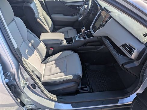 New 2025 Subaru Outback Limited image 32