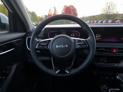 New 2026 Kia Seltos S AWD/4WD image 23