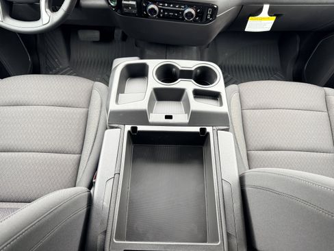 New 2026 Chevrolet Silverado 1500 LT image 18