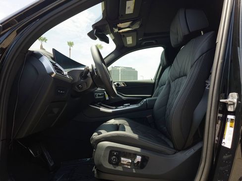 New 2026 BMW X5 sDrive40i w/ M Sport Package RWD image 9
