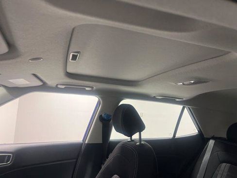 New 2026 Hyundai Venue SEL FWD image 11