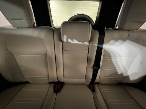 Used 2024 Mercedes-Benz G 550 image 25