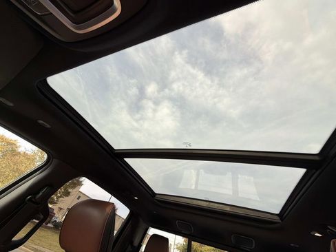 Used 2023 RAM 1500 Limited w/ Body Color Bumper Group image 40