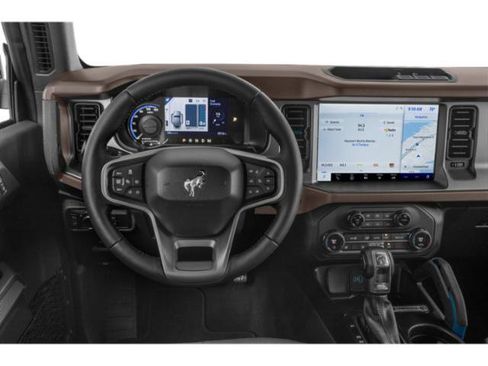 Used 2021 Ford Bronco Outer Banks w/ Sasquatch Package image 7