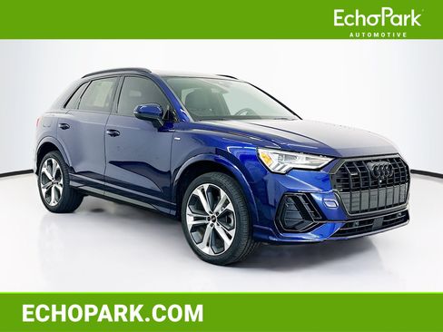 Used 2022 Audi Q3 2.0T Premium Plus AWD/4WD image 1