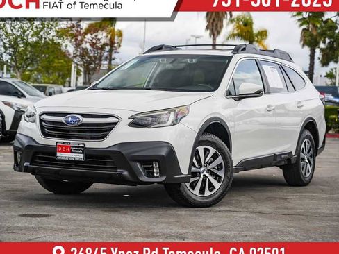 Used 2021 Subaru Outback Premium AWD/4WD image 1