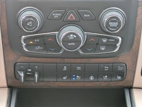 Used 2015 RAM 2500 Longhorn AWD/4WD image 15