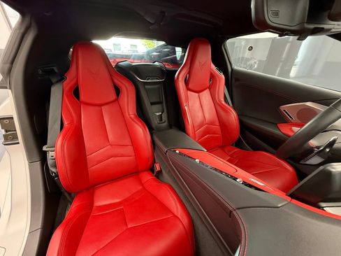 Used 2020 Chevrolet Corvette Stingray Preferred Cpe w/ 2LT Preferred Equipment Group RWD image 64