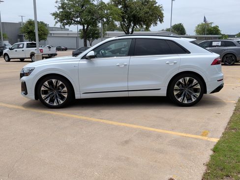 Certified 2026 Audi Q8 Premium Plus w/ Premium Plus Package AWD/4WD image 7