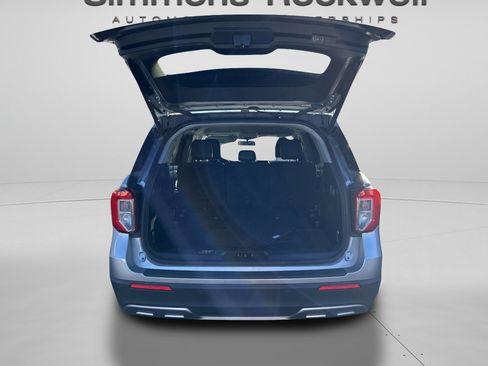 Used 2023 Ford Explorer XLT w/ Equipment Group 202A image 16