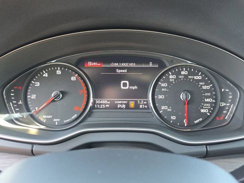 Used 2023 Audi Q5 2.0T Premium AWD/4WD image 25