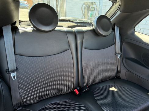 Used 2018 FIAT 500 e FWD image 35