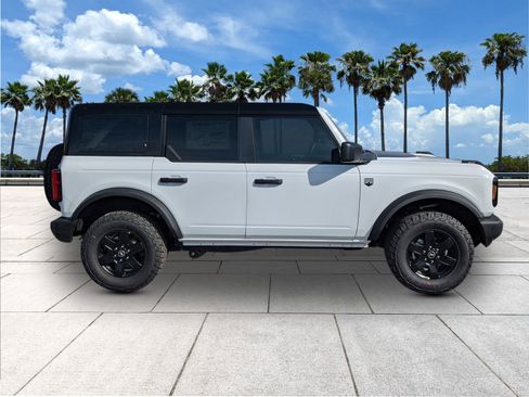 New 2025 Ford Bronco Big Bend image 9