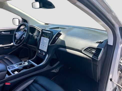 Certified 2023 Ford Edge SEL AWD/4WD image 35