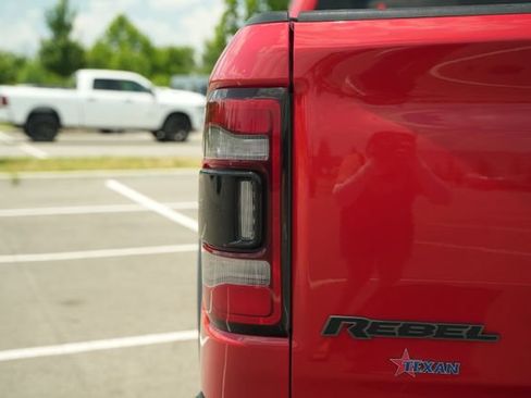 Used 2019 RAM 1500 Rebel AWD/4WD image 43