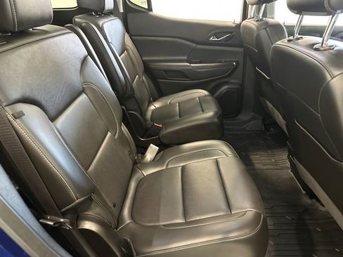 Used 2023 GMC Acadia SLT w/ Elevation Edition AWD/4WD image 36