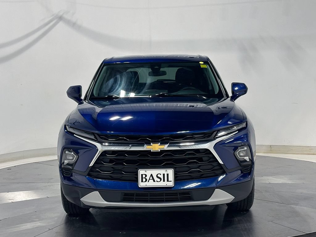 Used 2023 Chevrolet Blazer LT w/ Driver Confidence Package AWD/4WD image 9