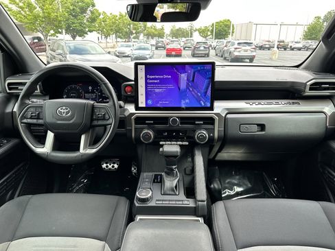 Used 2024 Toyota Tacoma TRD Sport RWD image 29