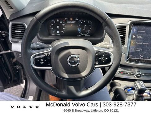 Used 2017 Volvo XC90 T6 Momentum w/ Vision Package AWD/4WD image 5