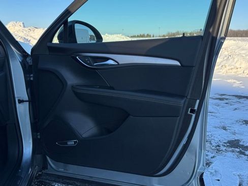 Used 2025 Buick Envision Sport Touring image 18