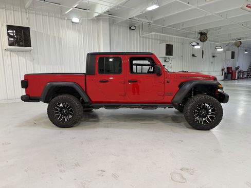 Used 2022 Jeep Gladiator Rubicon w/ LED Lighting Group image 7