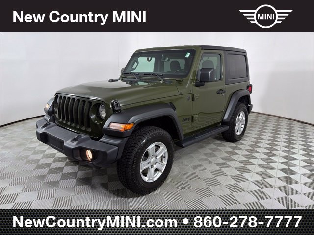 Used 2022 Jeep Wrangler Sport AWD/4WD image 3