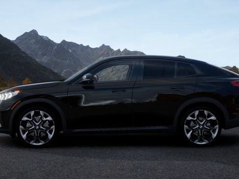 New 2026 BMW X2 xDrive28i w/ Technology Package AWD/4WD image 27