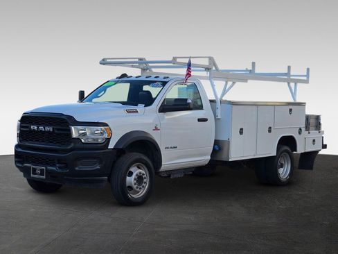 Used 2022 RAM 5500 Tradesman image 8