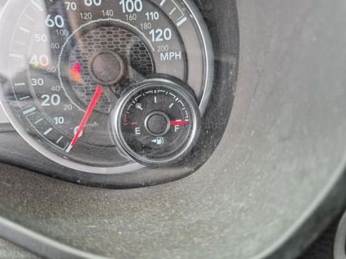 Used 2025 RAM 1500 Laramie AWD/4WD image 11