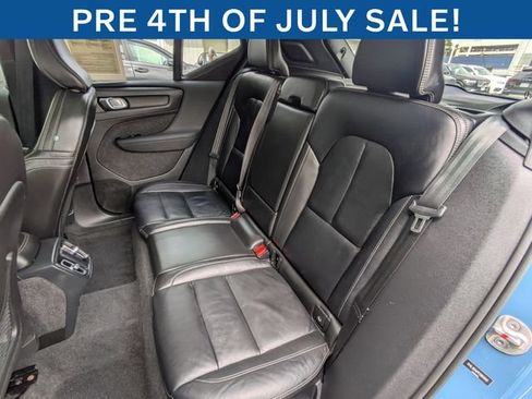 Certified 2023 Volvo XC40 B5 Plus w/ Protection Package Premier AWD/4WD image 25