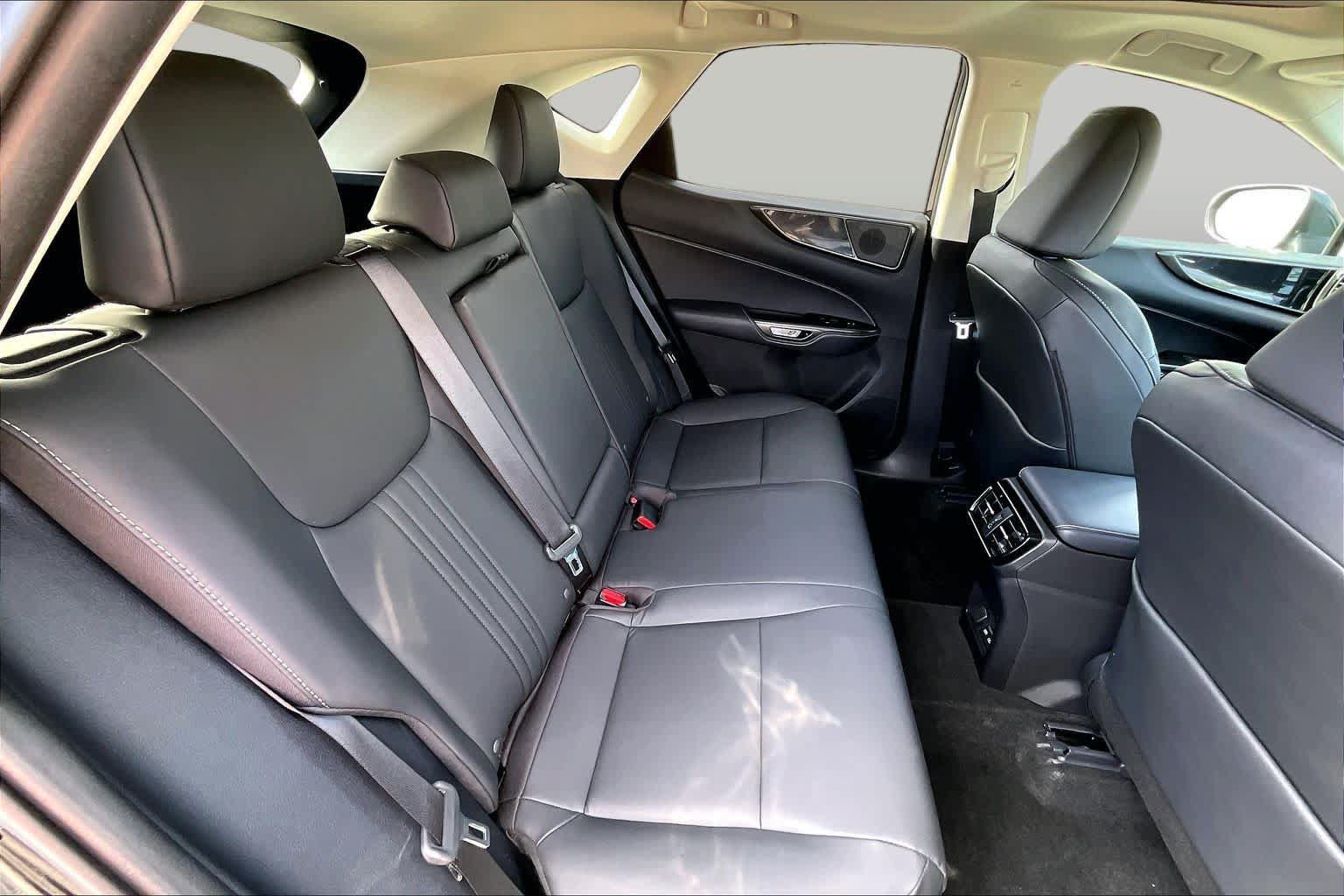 Used 2024 Lexus NX 250 AWD w/ Cold Area Package image 18