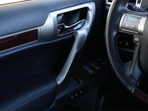 Used 2019 Lexus GX 460 Premium image 21